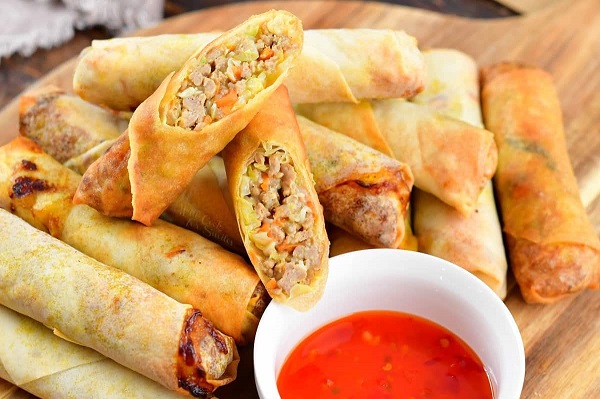 a lot of spring rolls 
