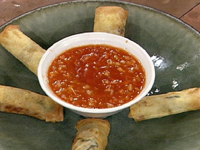 How to Make Egg Roll Sauce